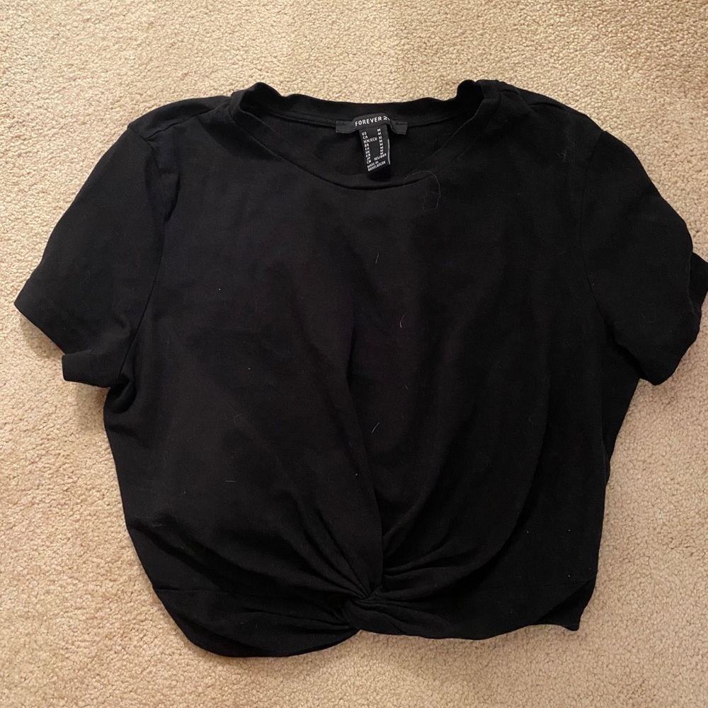 Black crop teee